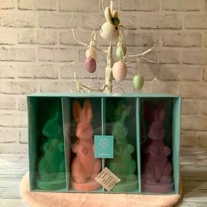 Martha Stewart 4Pk Flocked Easter Rabbits